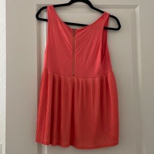 Like New Coral tank with pleated back detailing